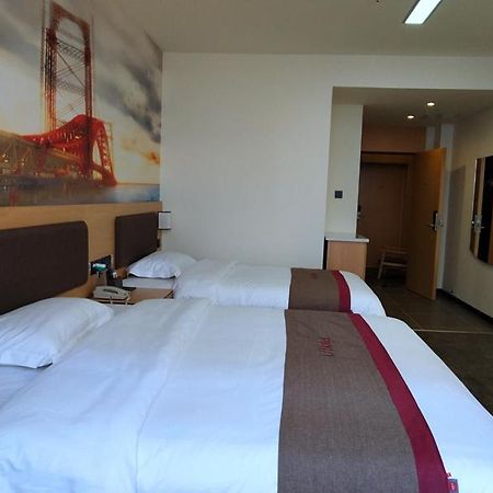 Thank Inn Plus Hotel Jiangxi Fuzhou Jinxi County Government Square Eksteriør billede